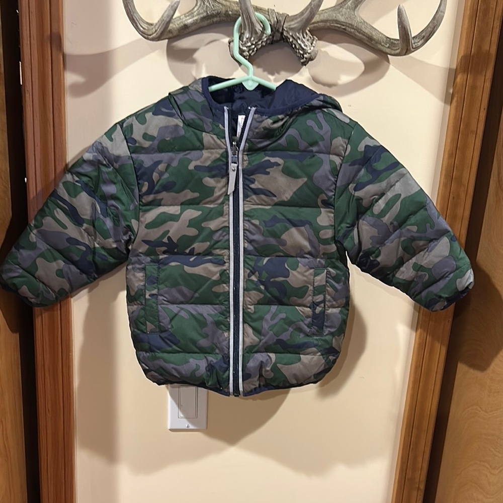 Kids' Camouflage Hooded Puffer Jacket
